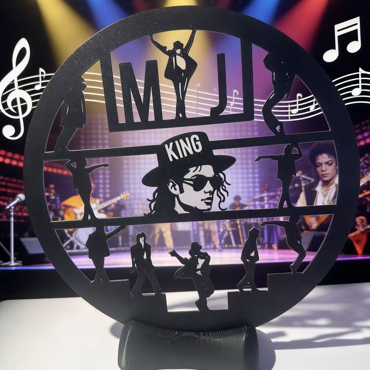 Artistic Metal Figurine MJ Sta - Office Table Home のレビューと価格