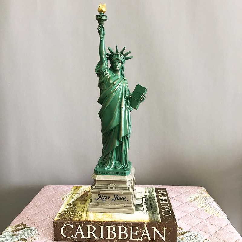 Statue of Liberty Model Desk A - Home Office York のレビューと価格