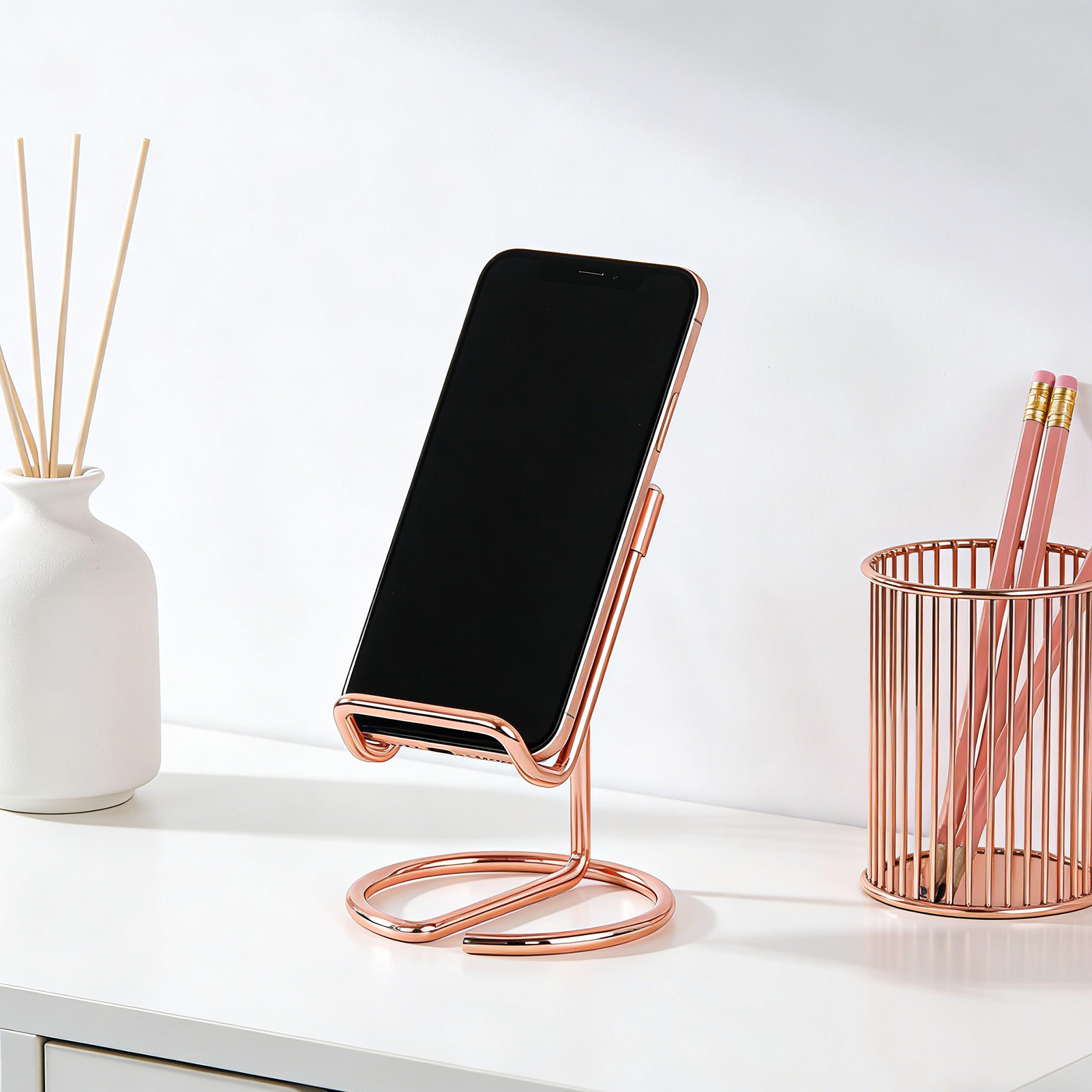Metal Phone Stand Iron Art Des - Home Office With Two Desks のレビューと価格