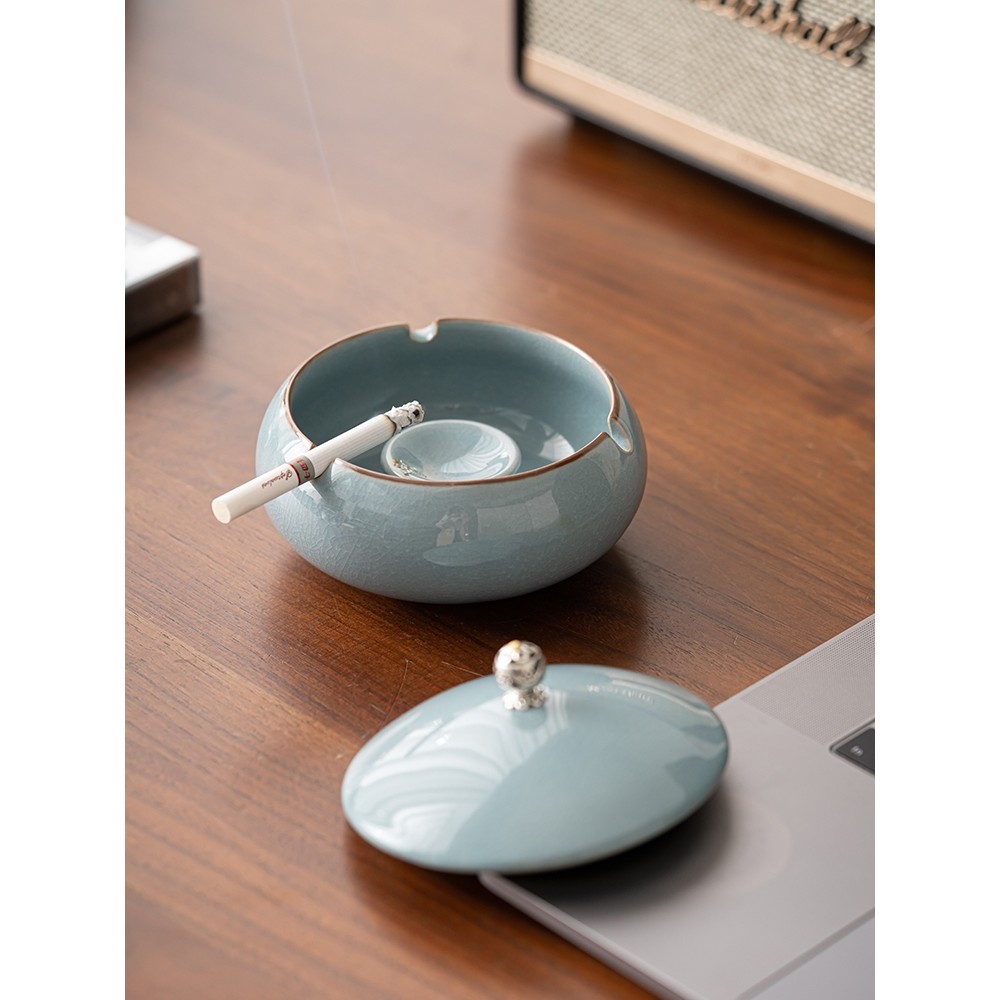 Large Ceramic Ashtray with Lid - Office Table Home のレビューと価格