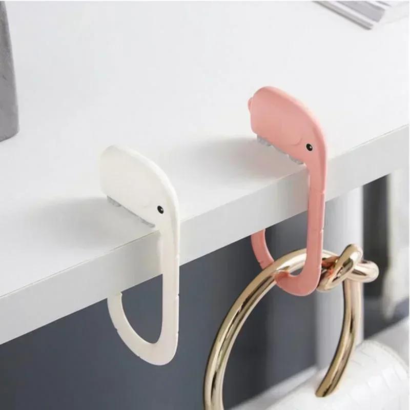 Portable Bag Hook Hanger Cute  - Home Office Desk Ideas のレビューと価格