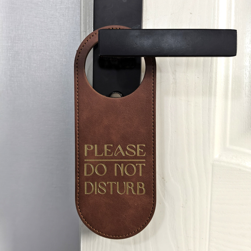 Hotel Do Not Disturb Listing P - Home Office Immigration のレビューと価格