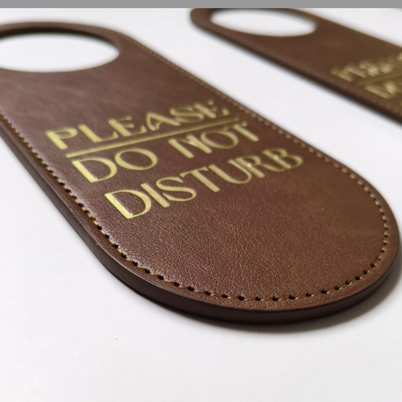 Hotel Do Not Disturb Listing P - Home Office Immigration のレビューと価格