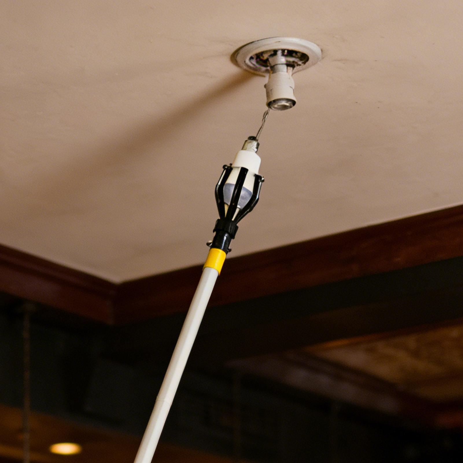 Adjustable Telescopic Light Ch - Home Office Shed のレビューと価格